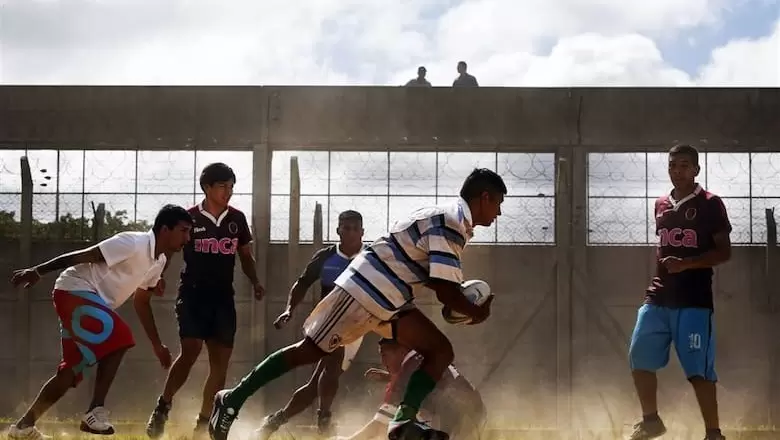 Rugby en las cárceles: "Tratamos de reeducar a las personas que quieren reinsertarse en la sociedad"