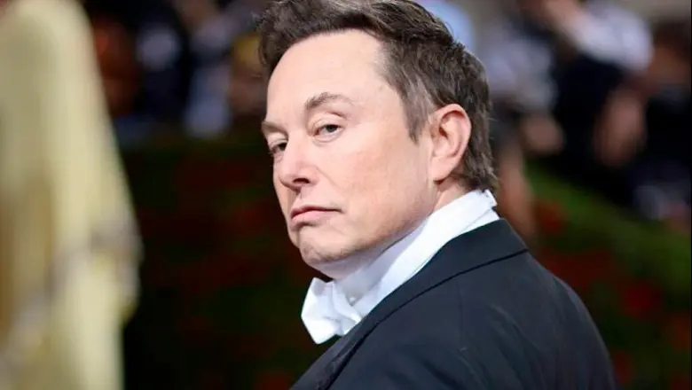 Desmitificando la tecnología: Elon Musk ¿CEO o villano de historietas?