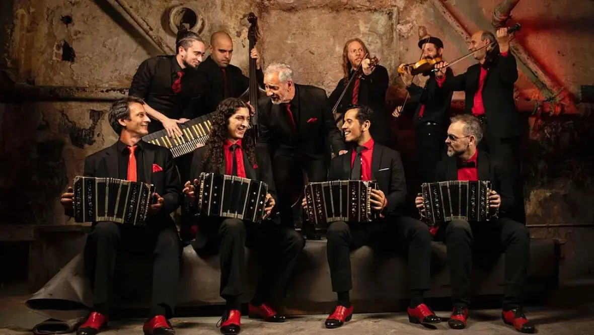 Facundo Lazzari, de La Juan D’Arienzo: “El tango se transformó en un fenómeno global”