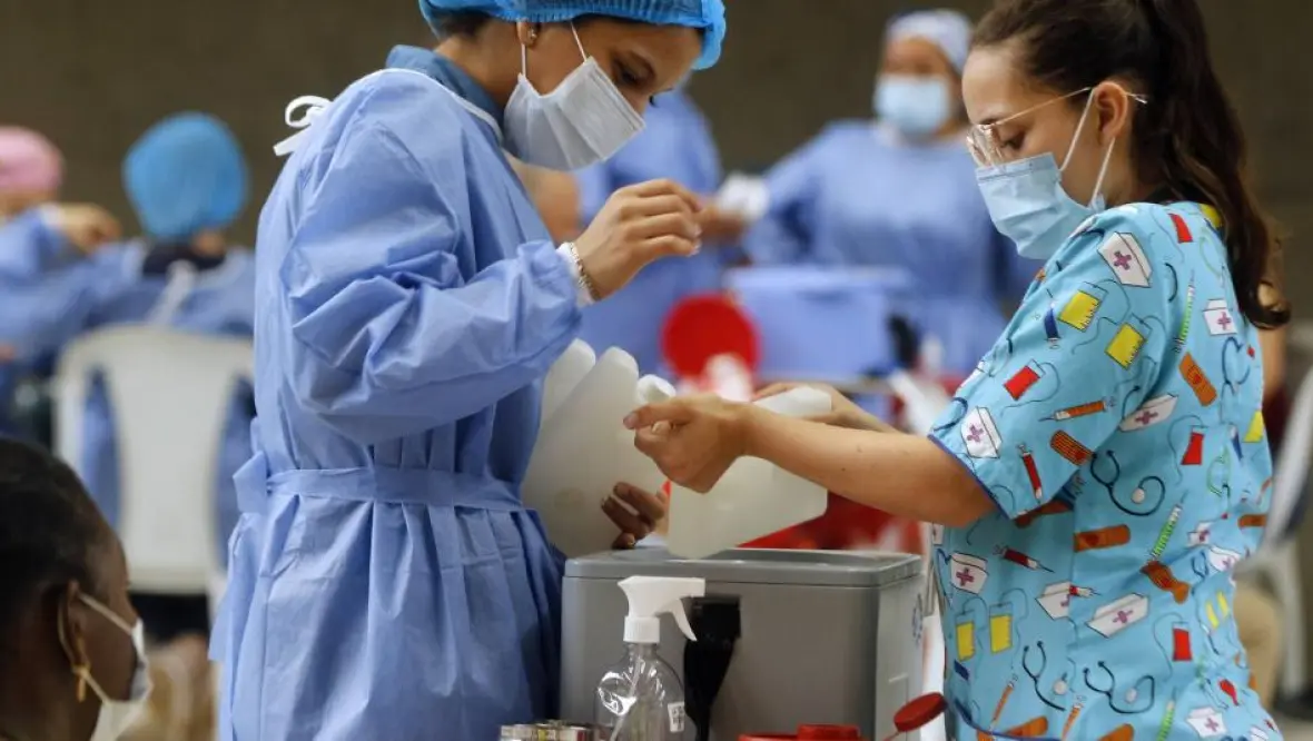 ¿Quién manejó la pandemia?