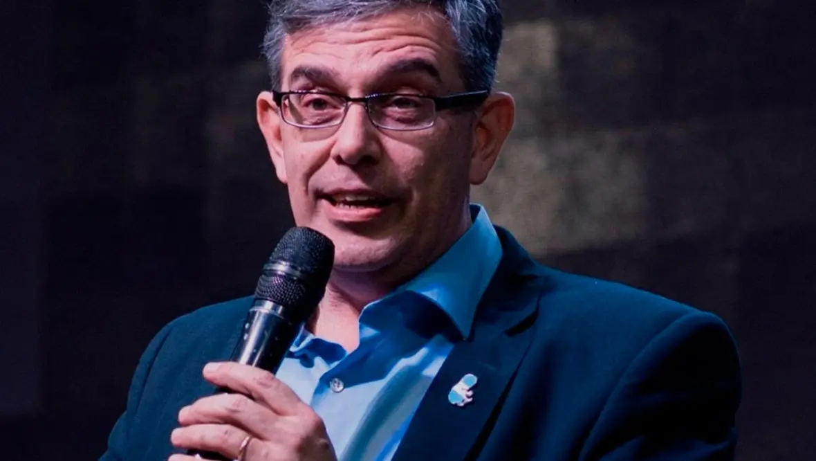 Gabriel Ballerini: "Si Manuel Adorni lo quiere a Javier Milei debe dejar la posición que ocupa"