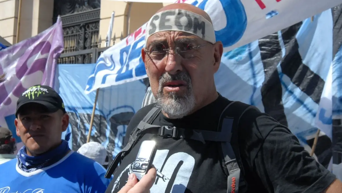 Carlos Santillán: "Hoy podemos hablar de colonia Argentina por la entrega de recursos"