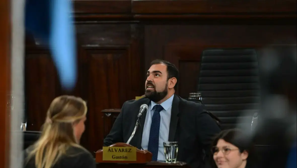 Polémica por el Parque Saavedra: "Es una obra de 4 millones de dólares que se volvió eterna"