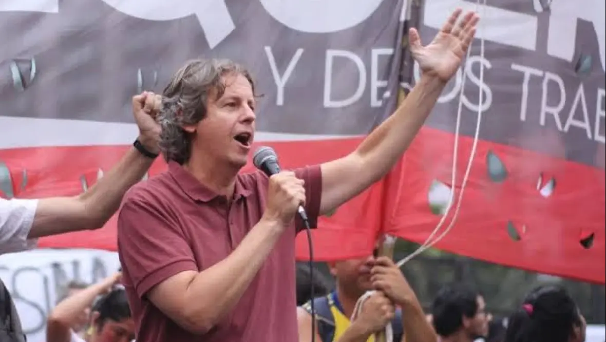 Castillo cargó contra Adorni: "Nadie le cree que encontró plata en una caja de zapatos"