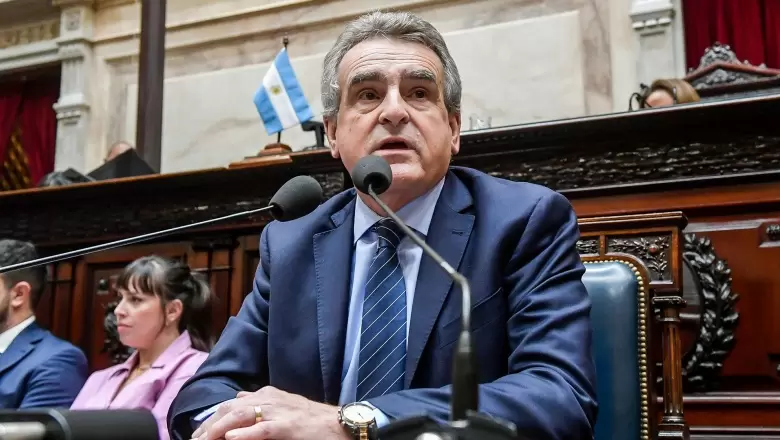 Agustín Rossi defendió la gestión en el informe de Gabinete: "Dijo barbaridades"
