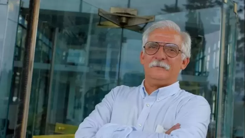 Carlos Zapata: "Mucha gente está en la miseria y la pelea entre políticos sólo lo agrava"