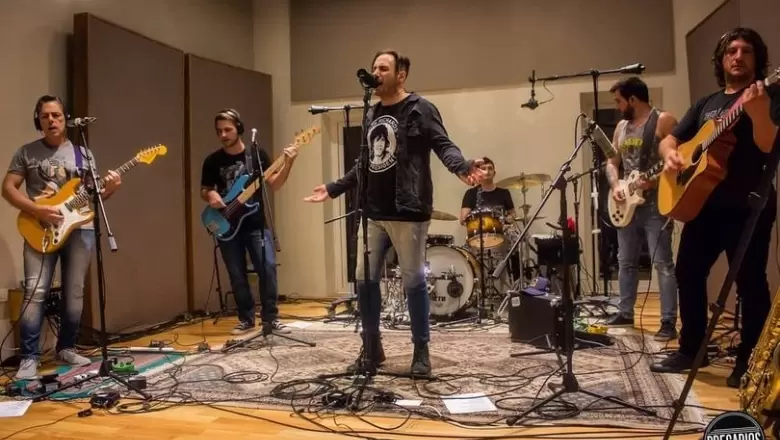 Precarios: "Fue un año muy bueno, mejoramos como banda y en las relaciones humanas"