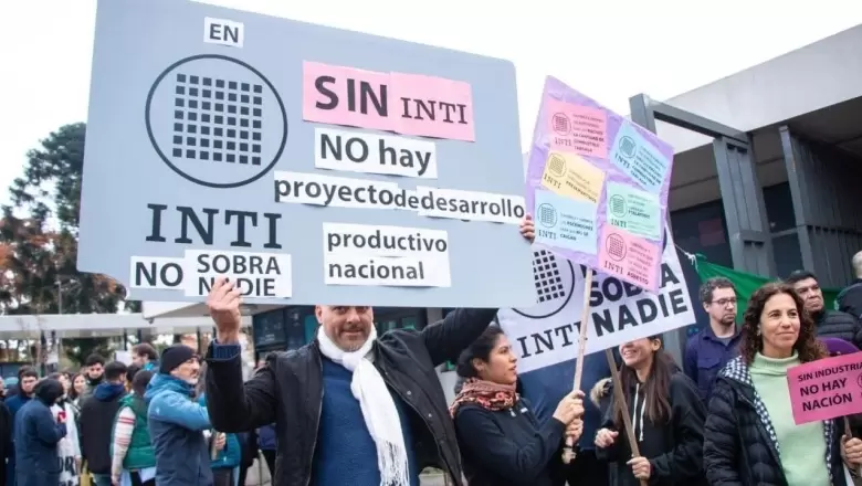 Vaciamiento del INTI: "El reclamo central hoy es la reincorporación de los trabajadores despedidos"