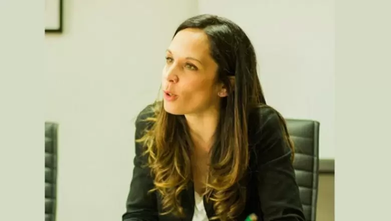 Natalia Salvo: "El verdadero enemigo no es la casta política, es la casta económica"