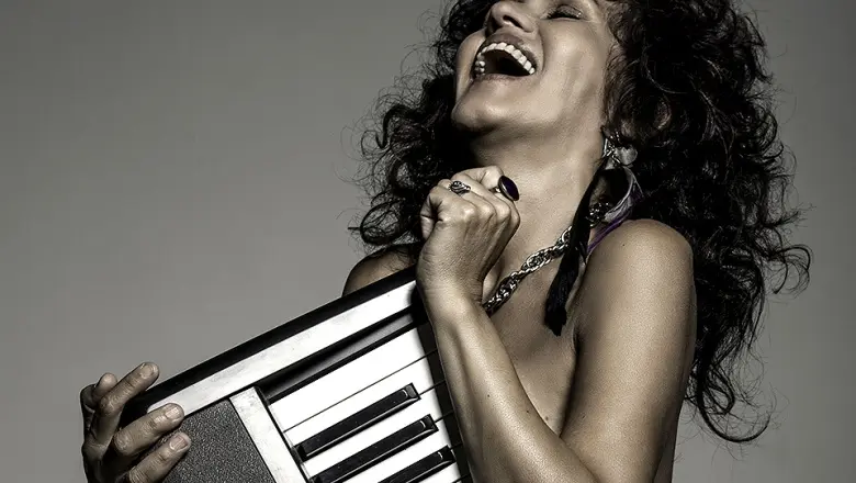 Cristina Dall: "El desamor me impulsa a reinventar mi arte"