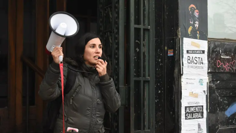 SIPREBO: "Los trabajadores de prensa cobran miseria y luchan por dignidad"