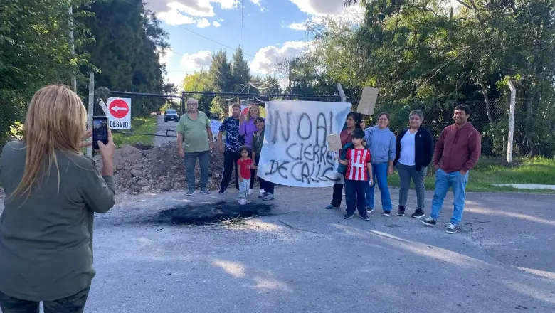 La Plata: "El Club San Luis se adueñó de una calle pública con apoyo político"
