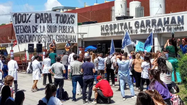 Crisis en el hospital Garrahan: “Quieren hundir la nave insignia de la pediatría argentina”