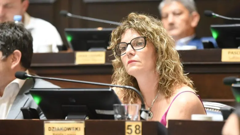 Natalia Dziakowski: "El veto de Javier Milei reventó a Bahía Blanca"