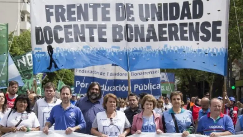 Docentes bonaerenses: "Nos sentimos ninguneados por nuestro empleador Axel Kicillof"