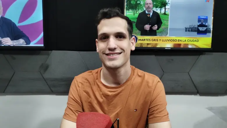 "El radicalismo está destruido y necesita refundarse desde cero"