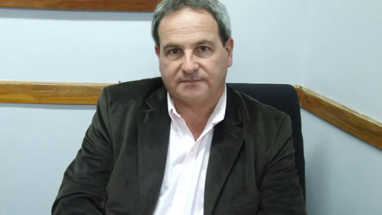 “El peronismo tiene que volver a abrirse y dejar de decidir todo a dedo”