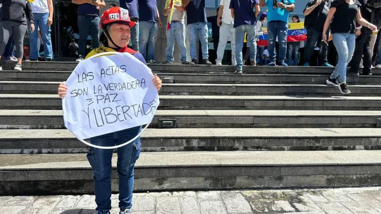"Venezuela empezó una transición que ya se siente en la calle”