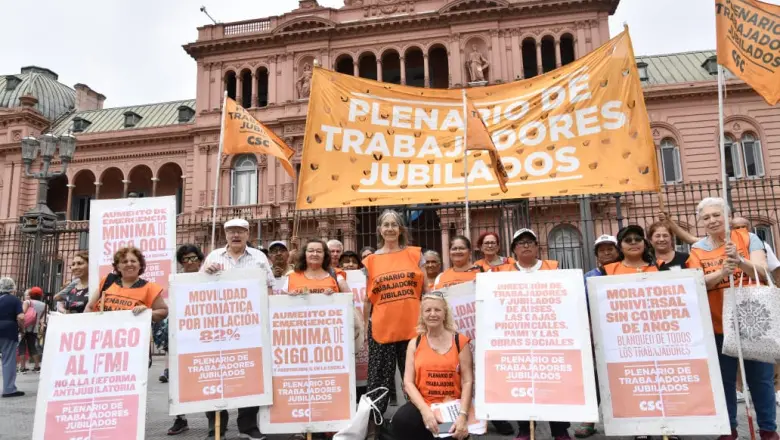Jubilados en alerta: “La reforma laboral es el primer paso para vaciar el sistema jubilatorio”