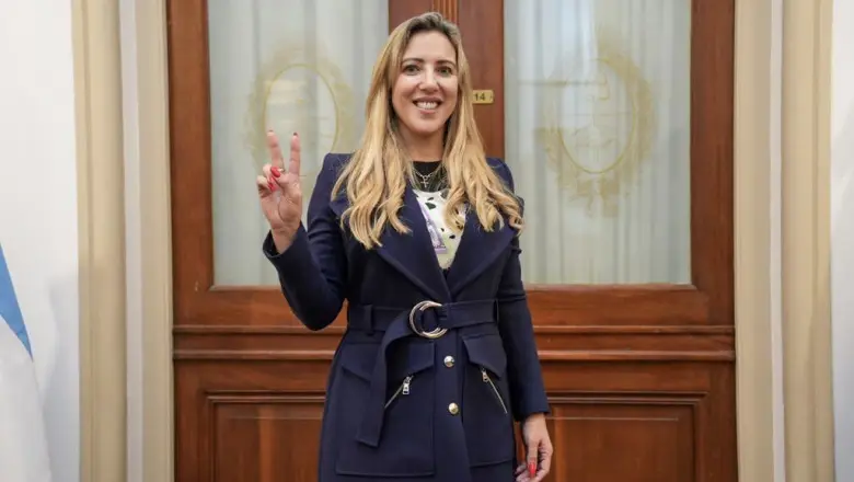 Roxana Monzón: "En Argentina la comida ya no se paga con salario, se paga con deuda"