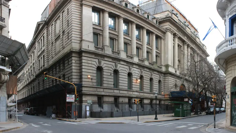 Preocupación en el Colegio Nacional: “Perdemos un montón de clases por culpa de los paros”