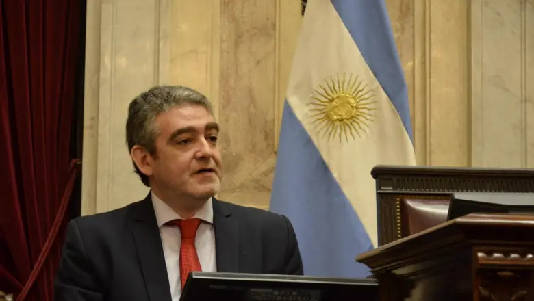 Eric Calcagno: "Adorni es una nota al pie en el relato de esta infamia"