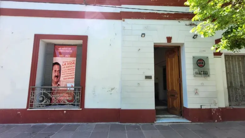 "La Junta Electoral de la UCR está tomando una actitud mafiosa"