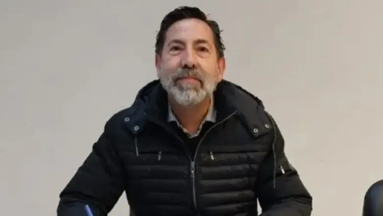 Gastón Alberdi: "Los hermanos Milei no se hablan y tienen la SIDE dividida a la mitad"
