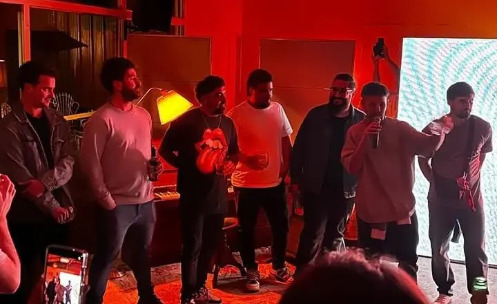 “Desactivar el drama”: Cruzando el Charco cruza el Río de la Plata y reinventa su universo musical