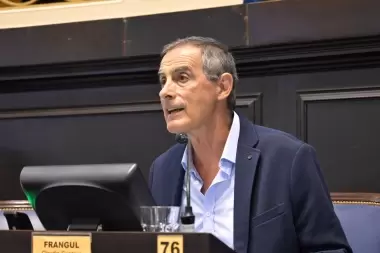 Claudio Frangul: "Pareciera que el presidente vive en otro país, daba índices imposibles de creer"