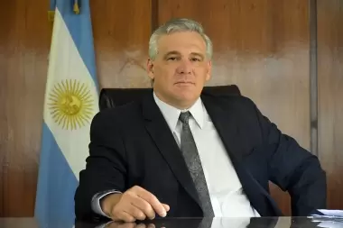 "Si Insfrán no quiere que se suspendan las elecciones, lo que tiene que hacer es no presentarse"