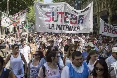 Docentes en lucha: "La paritaria fue a la baja y el salto inflacionario la ha distorsionado"