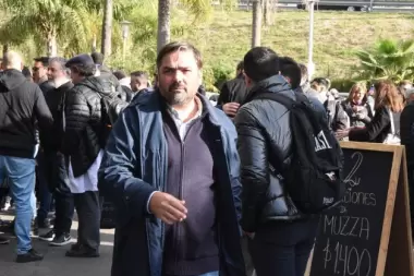 Balbín: "Le pedimos a Kicillof que en vez de hacer campaña se preocupe por la salud del bonaerense"