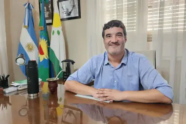 Brandsen: El intendente Fernando Raitelli quiere "imponer una termoeléctrica contaminante"