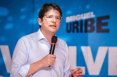 Murió Miguel Uribe: "El atentado refleja el retorno de la violencia política en Colombia"