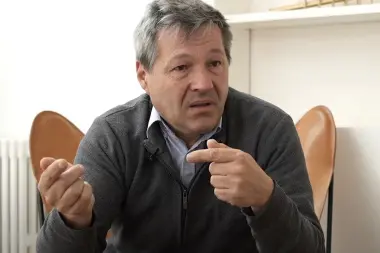Ricardo Inti Alpert: “El estado prefiere financiar celulares antes que viviendas”
