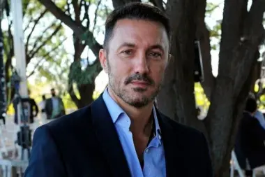 "Hay una maniobra económica en IOSFA y el ministro Luis Petri debe responder"