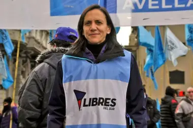 Silvia Saravia: "El gobierno va por la Asignación Universal por Hijo y el salario familiar"