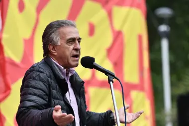 Néstor Pitrola: “La reforma laboral es un ataque frontal a los trabajadores”