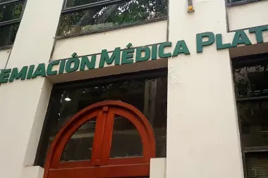 Agremiación Médica Platense: “IOMA no cumple con los pagos y así es imposible la atención médica”