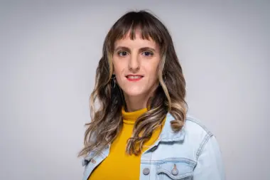 Mercedes de Mendieta: "Mientras el presidente Milei canta, la Patagonia arde"