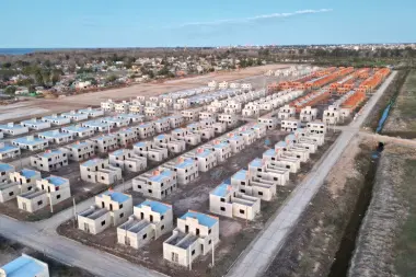 Chaco: “Se robaron el dinero de las viviendas sociales y lo convirtieron en autos de lujo”