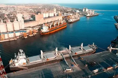 Puerto Quequén: “La concesión está vencida y no se convoca a licitación”