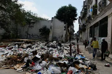 "Cuba está al borde del colapso y el régimen castrista podría caer"