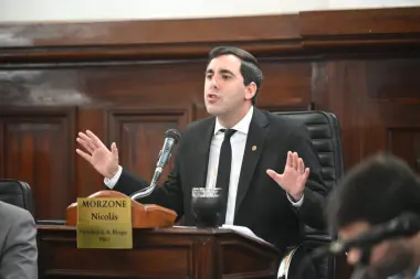 "El transporte en La Plata es un negocio para pocos y un calvario para los vecinos"