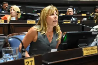 "El dinero de los combustibles debe ir a las rutas y no a sostener las ideas del gobierno"