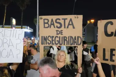 "Los vecinos de Los Hornos estamos hartos de los robos y sabemos de dónde vienen"