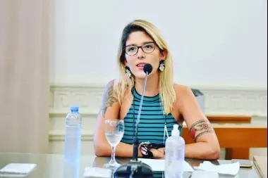 "No quieren una defensoría activa que visibilice el ajuste sobre la niñez"