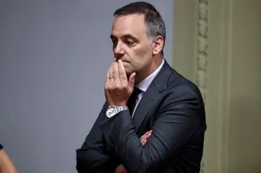 CASO ADORNI: "Es tan incapaz en todo lo que hace que ni siquiera supo robar”