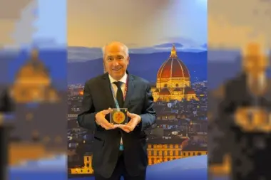 Queratocono: "La córnea pierde su forma original y empieza a deformarse"